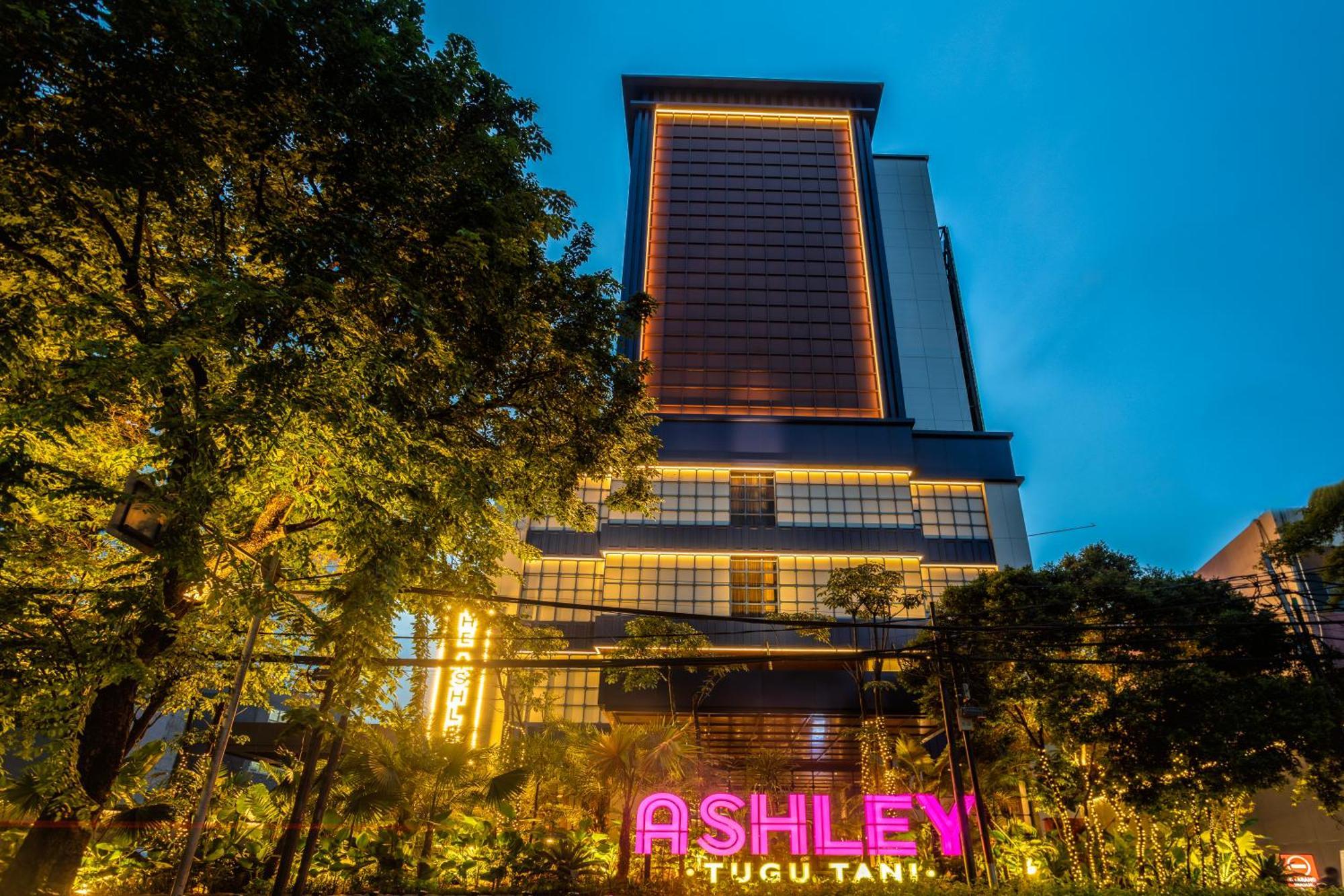 Ashley Tugu Tani Menteng Hotel 4*